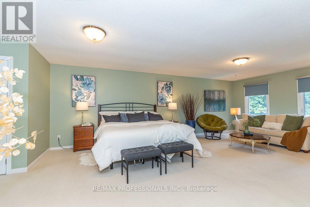 2604 Barrisdale Court, Mississauga, Ontario  L5N 2H2 - Photo 22 - W13654468
