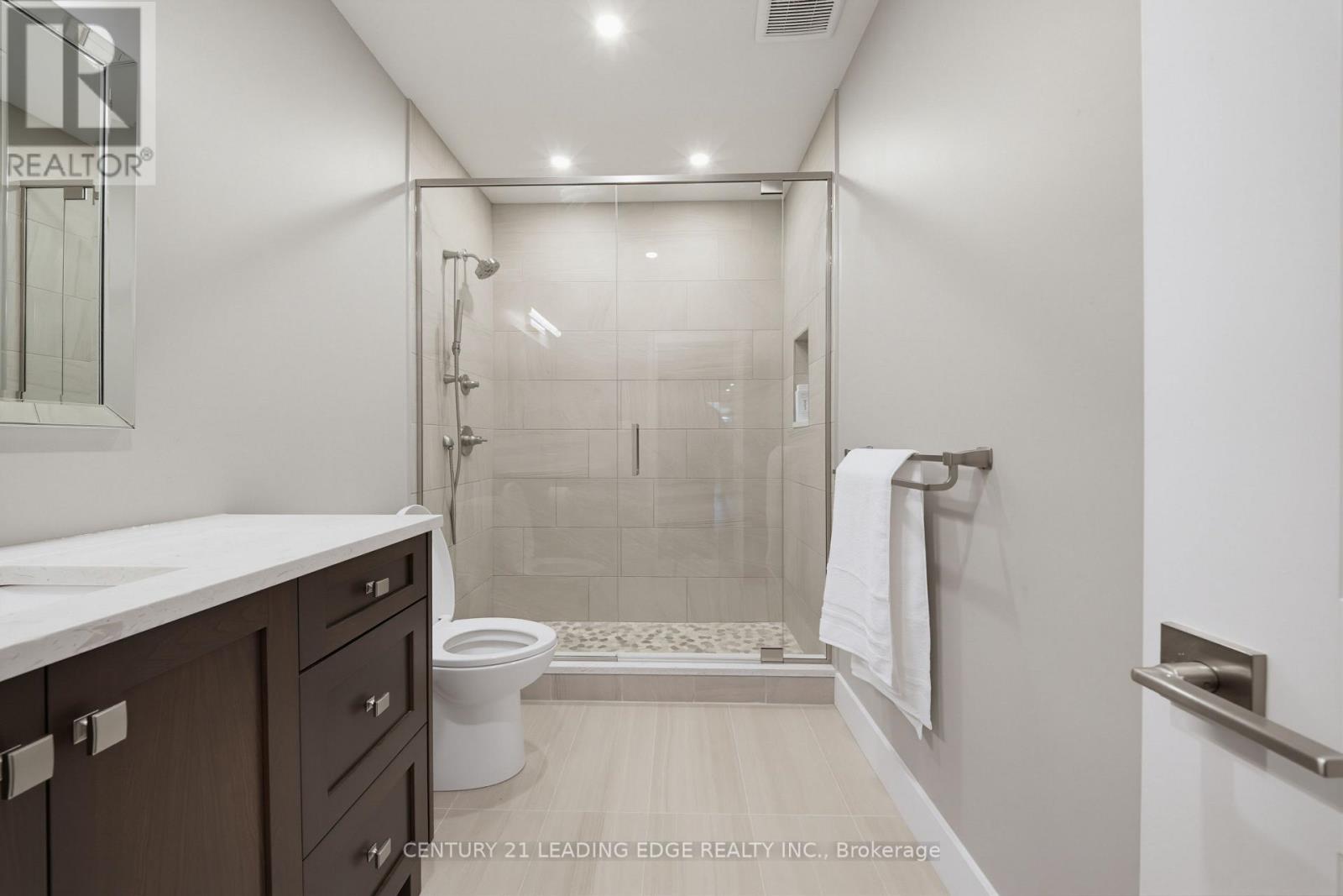 9 Leaside Street, Prince Edward County, Ontario  K8N 0G1 - Photo 39 - X13658276