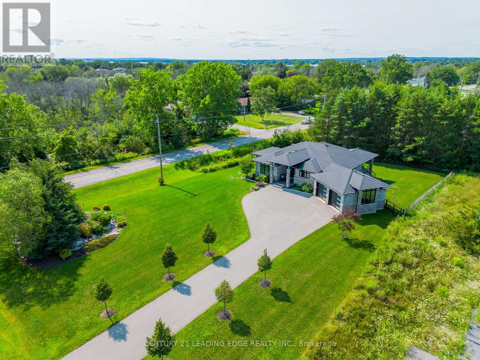 9 Leaside Street, Prince Edward County, Ontario  K8N 0G1 - Photo 5 - X13658276