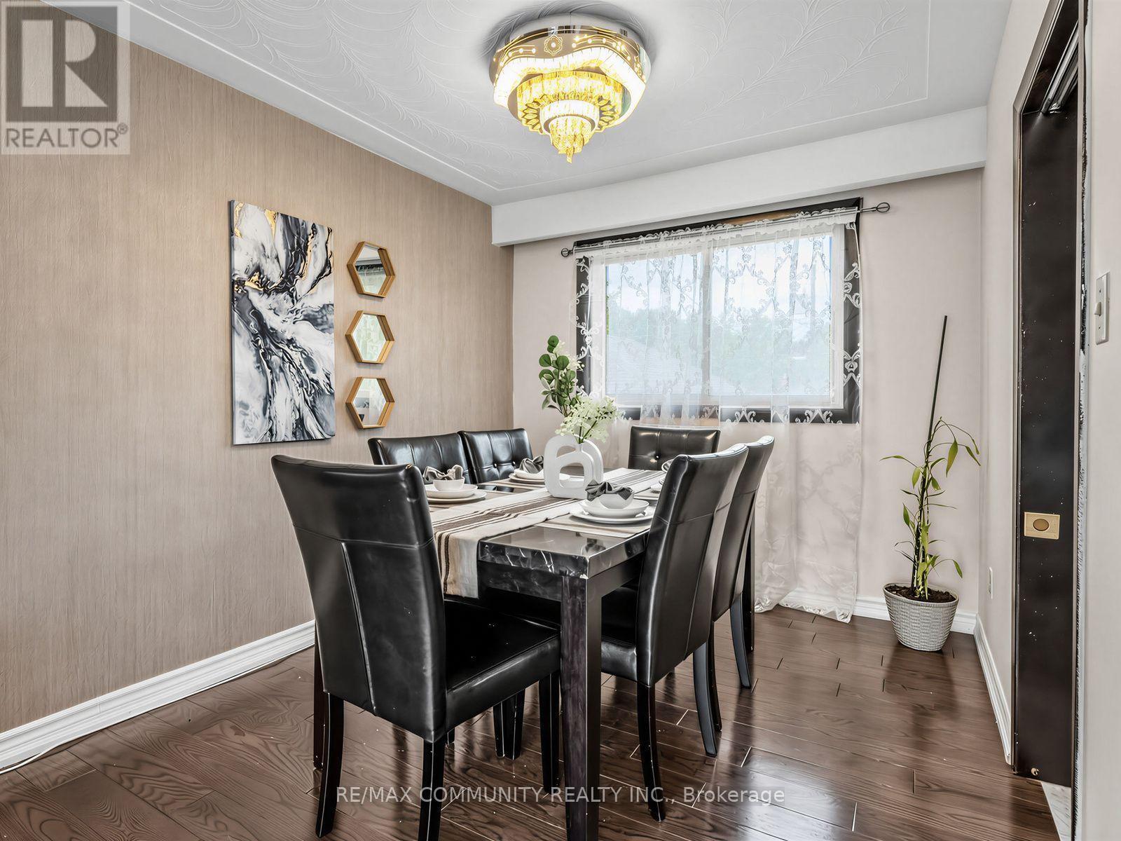 1397 Charles Drive, Burlington, Ontario  L7P 2C8 - Photo 12 - W13660956