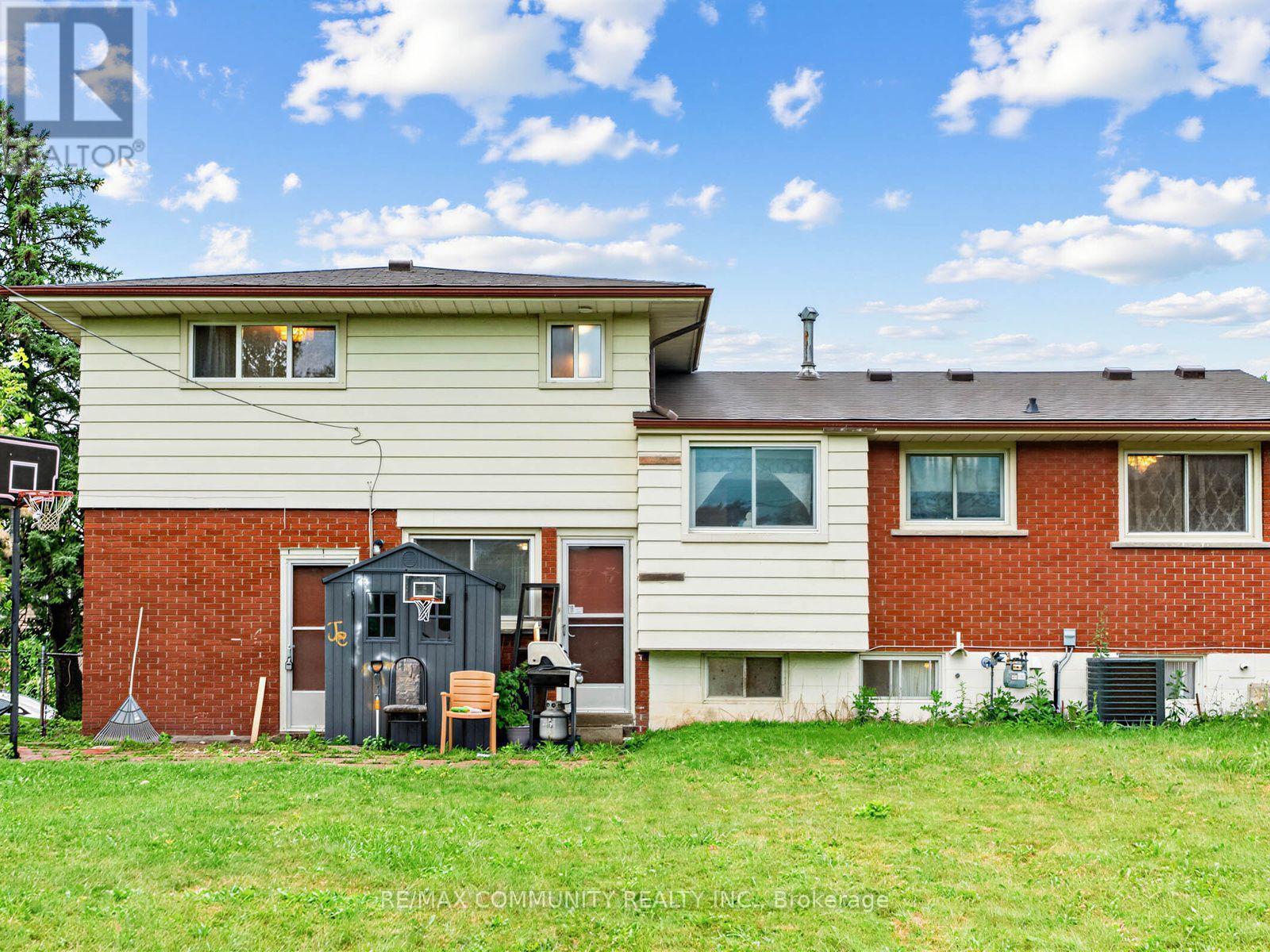 1397 Charles Drive, Burlington, Ontario  L7P 2C8 - Photo 36 - W13660956
