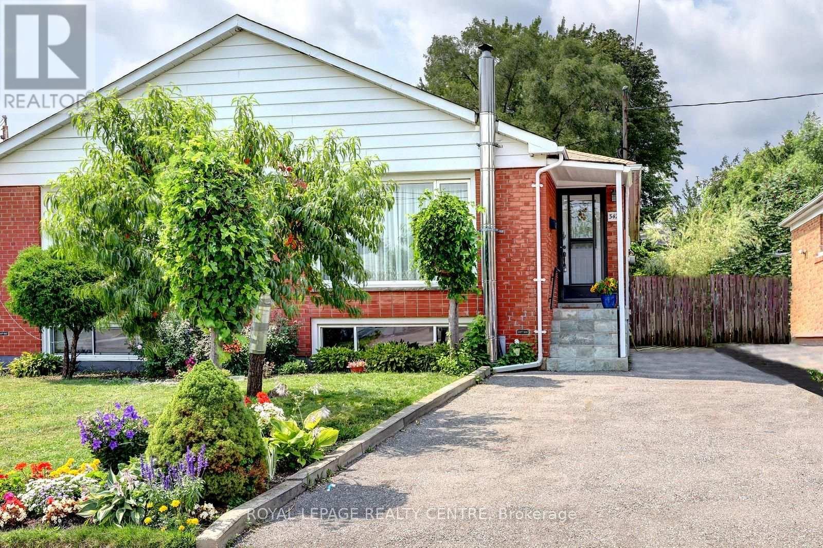 3422 QUEENSTON DRIVE, Mississauga, Ontario