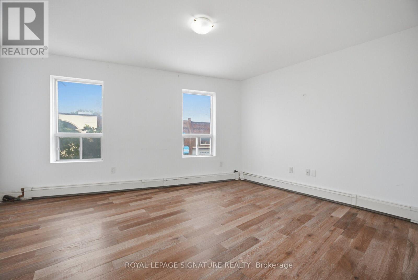 3331 Dundas Street W, Toronto, Ontario M6P 2A6 - Photo 13 - W13661000