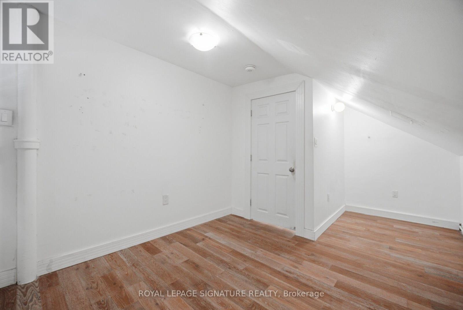 3331 Dundas Street W, Toronto, Ontario M6P 2A6 - Photo 23 - W13661000