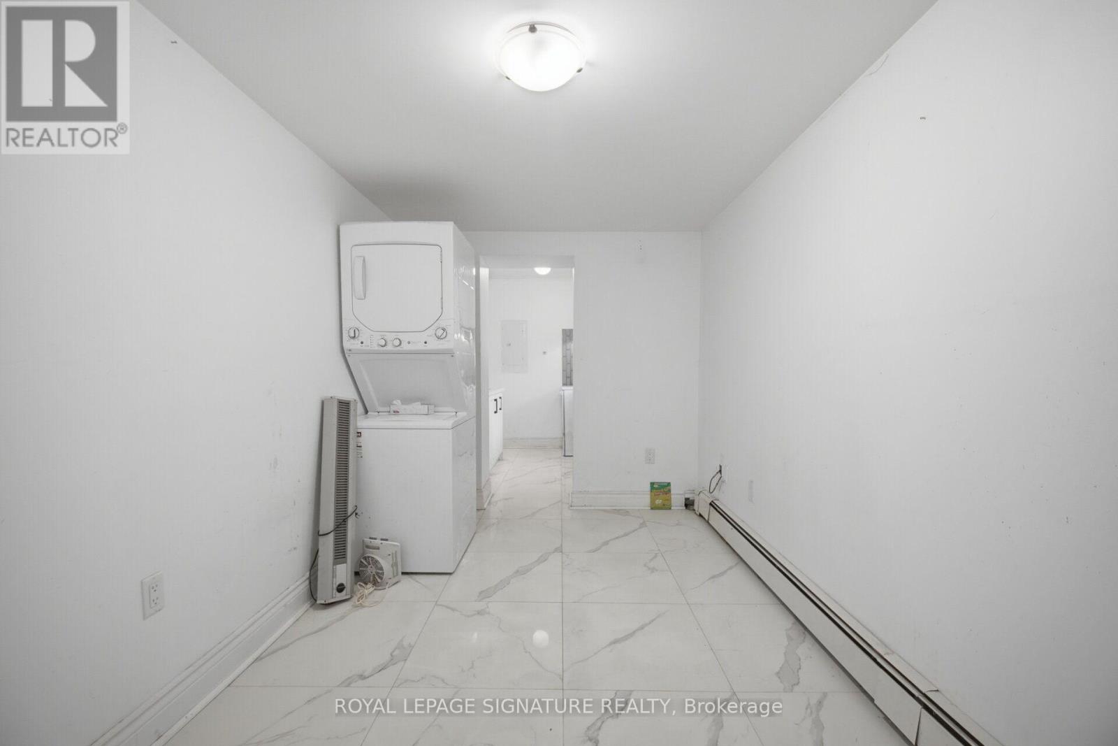 3331 Dundas Street W, Toronto, Ontario M6P 2A6 - Photo 7 - W13661000