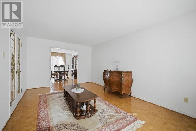 49 Turtlecreek Boulevard, Brampton, Ontario  L6W 3X8 - Photo 6 - W13661010