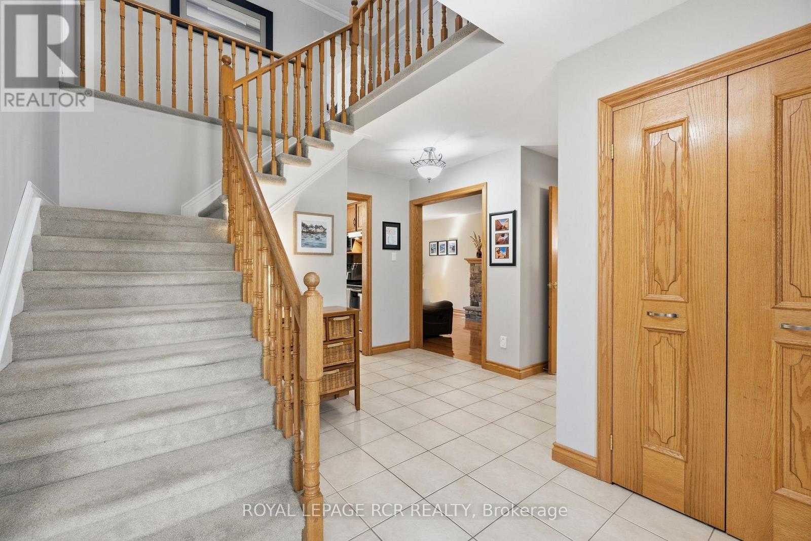 9 Doepath Way, Caledon, Ontario  L7E 2G4 - Photo 6 - W13661016
