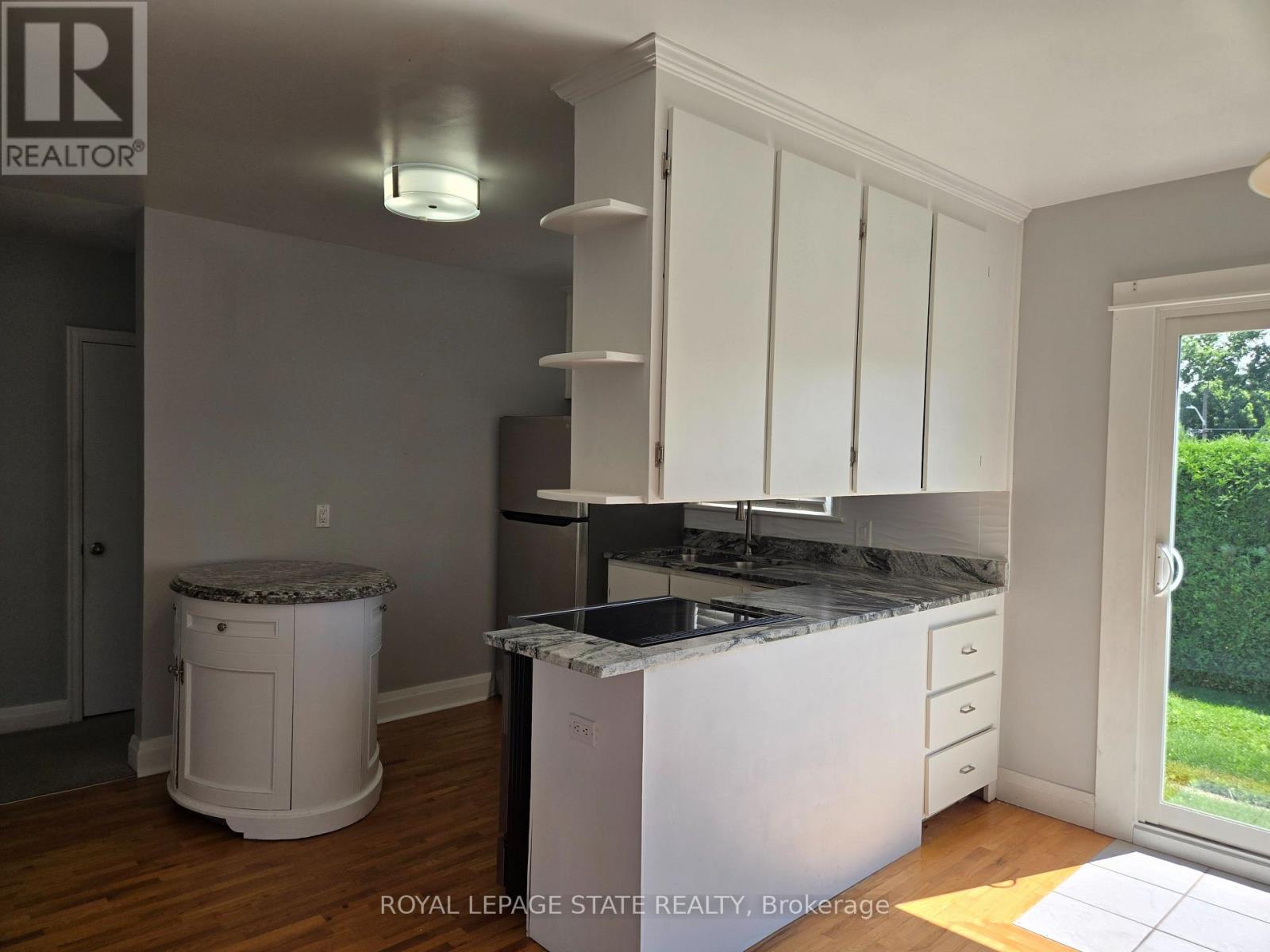 48 Mountain Avenue N, Hamilton, Ontario L8G 3N9 - Photo 12 - X13660978