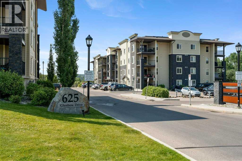 2302, 625 Glenbow Drive, Cochrane, Alberta