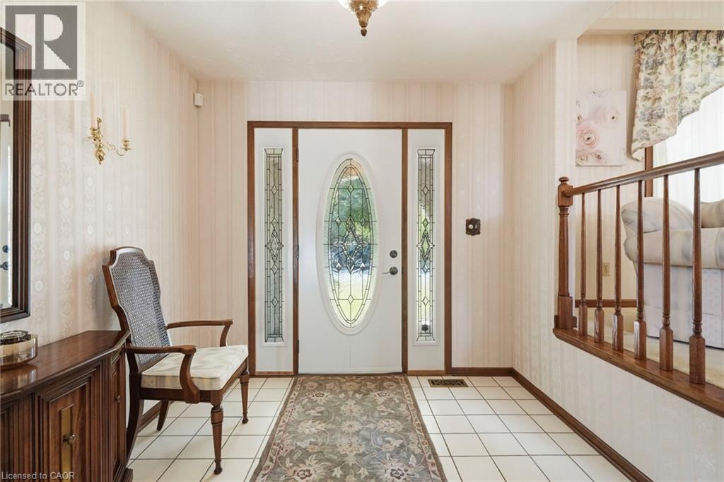 11 Tanera Crescent, St. Catharines, Ontario  L2M 7J7 - Photo 3 - 40843654
