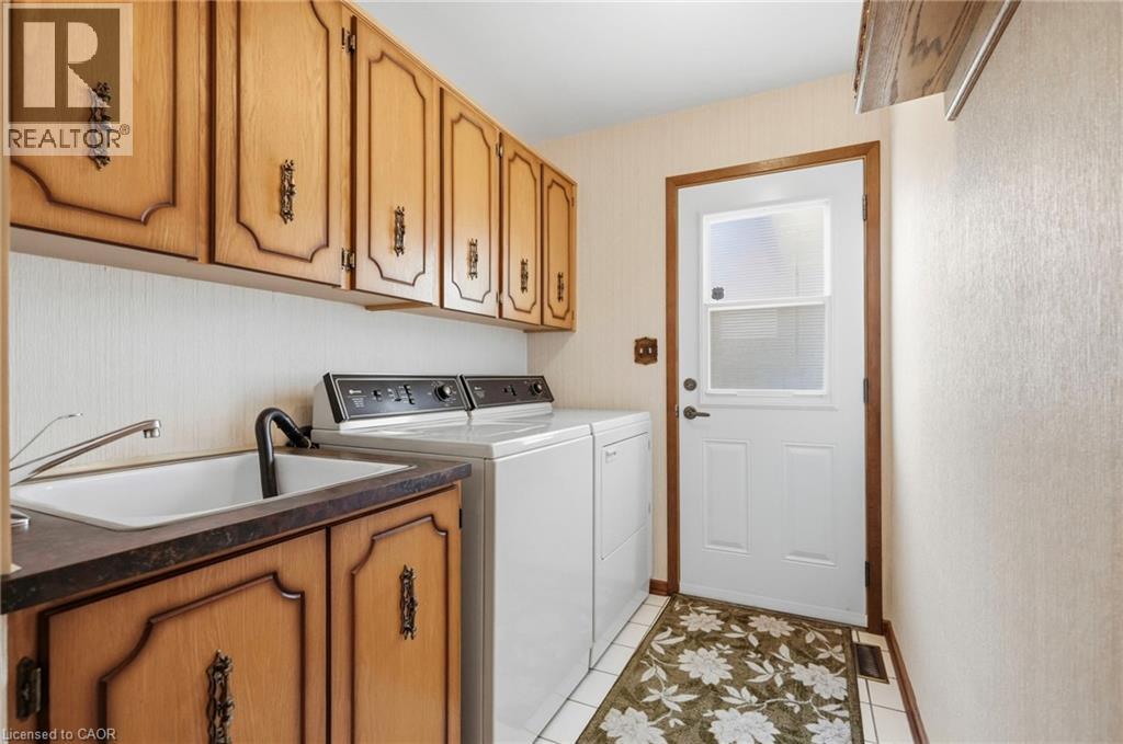 11 Tanera Crescent, St. Catharines, Ontario  L2M 7J7 - Photo 21 - 40843654