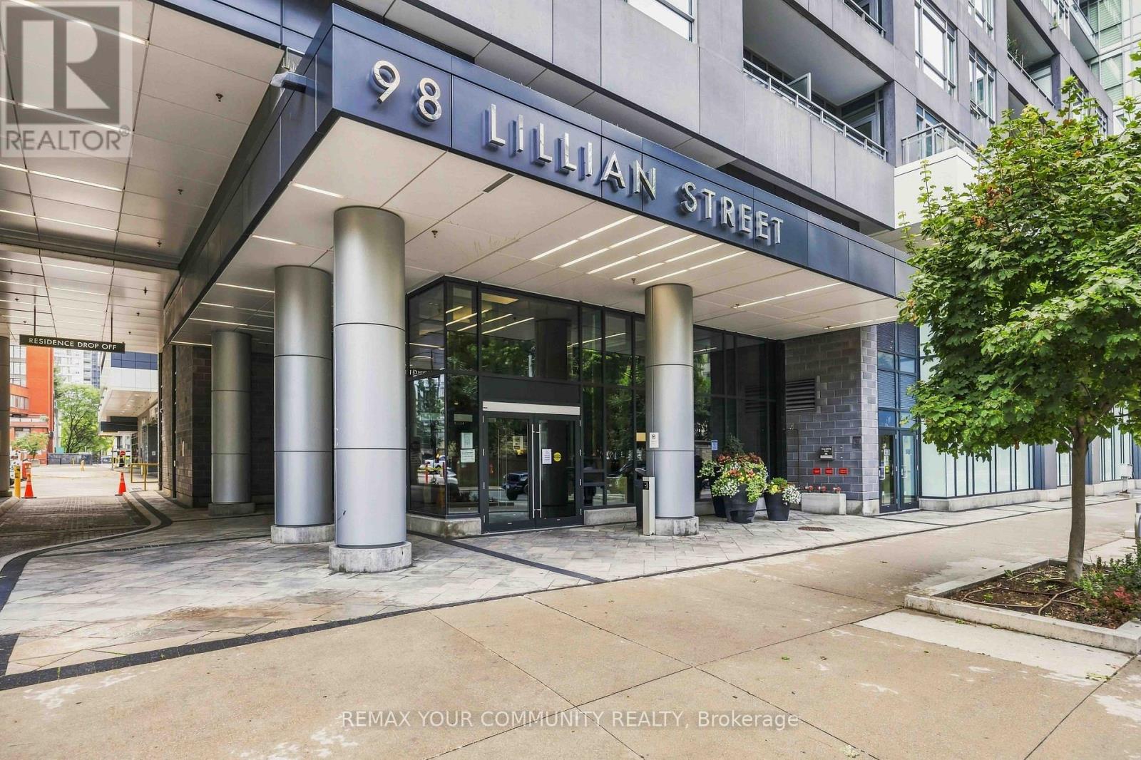 2414 - 98 Lillian Street, Toronto, Ontario  M4S 0A5 - Photo 2 - C13561784