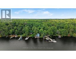 1100 HEWITT STREET, Gravenhurst, Ontario