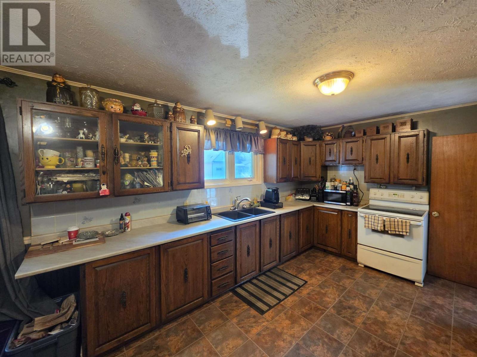 87 Letcher St, Sault Ste. Marie, Ontario P6C 4X5 - Photo 4 - SM262139