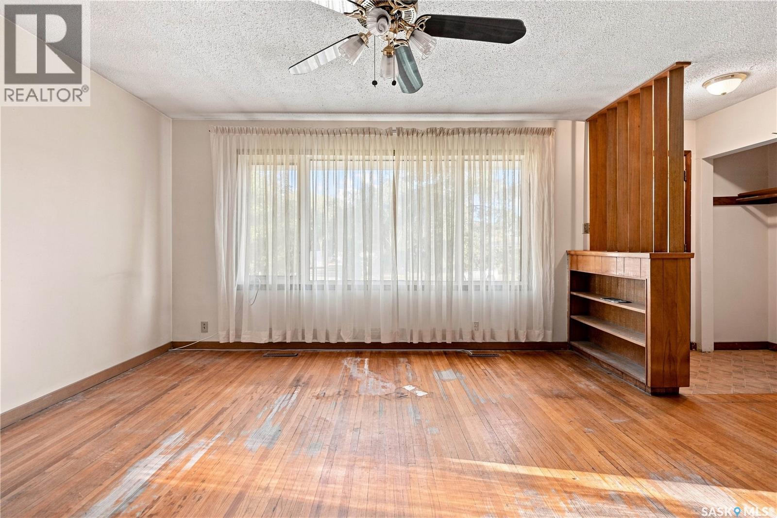 4904 Mckinley Avenue, Regina, Saskatchewan  S4T 0A1 - Photo 6 - SK045164