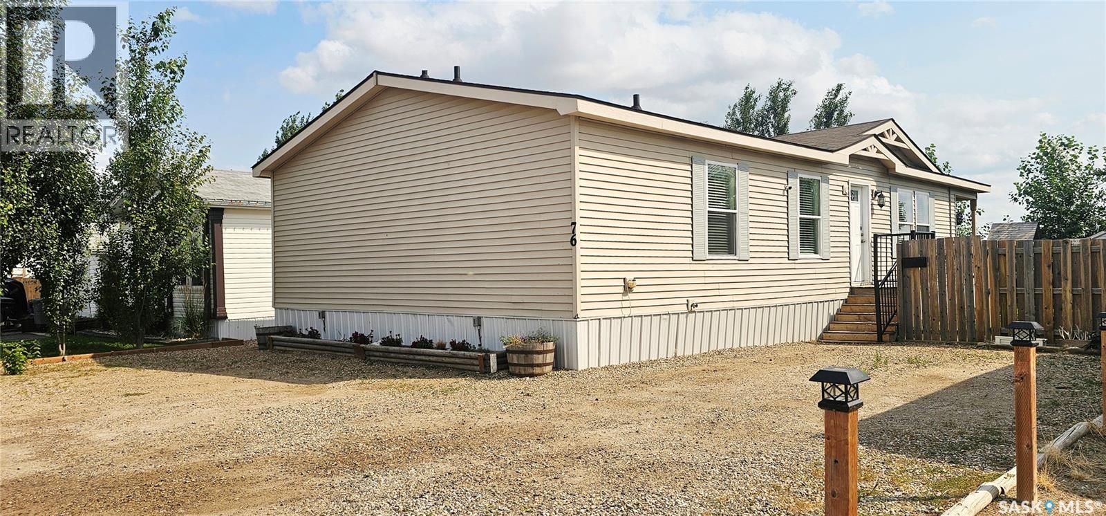 76 Prairie Sun Court, Swift Current, Saskatchewan  S9H 3X6 - Photo 30 - SK045076