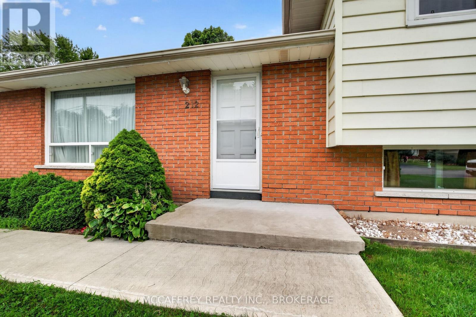 212 King Street, Greater Napanee, Ontario K7R 1B7 - Photo 3 - X13661220