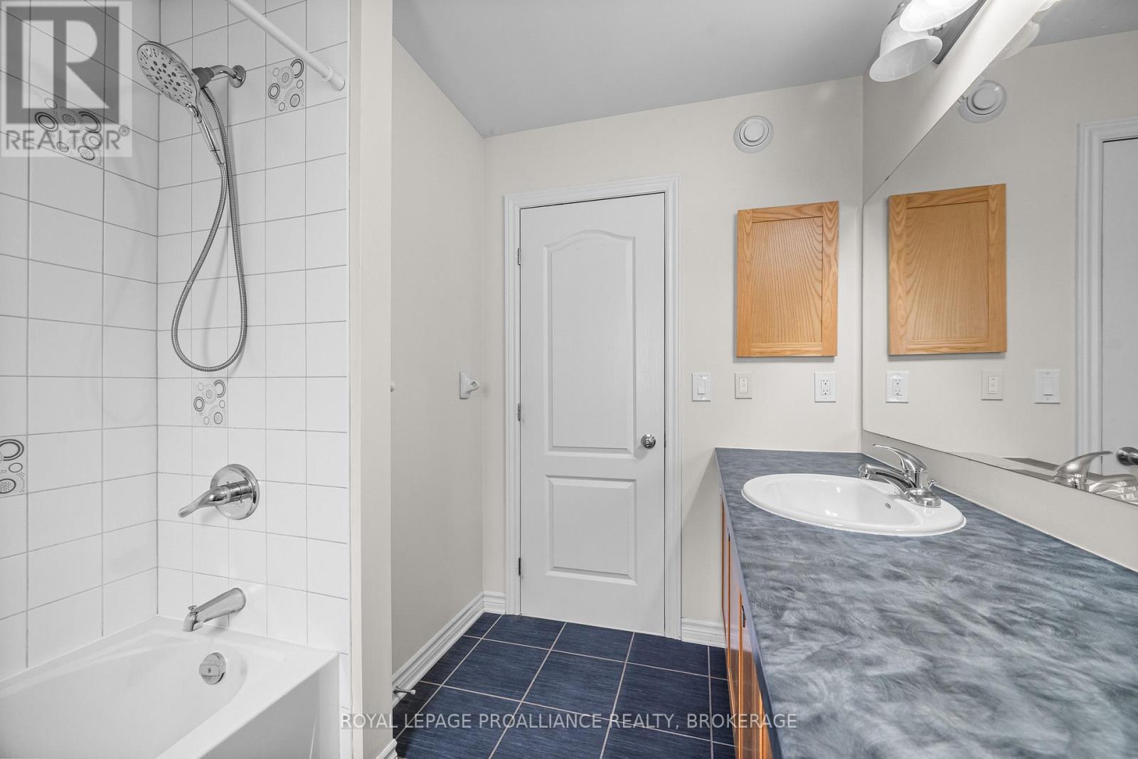 1397 Waterside Way, Kingston, Ontario  K7K 0E9 - Photo 34 - X13661368