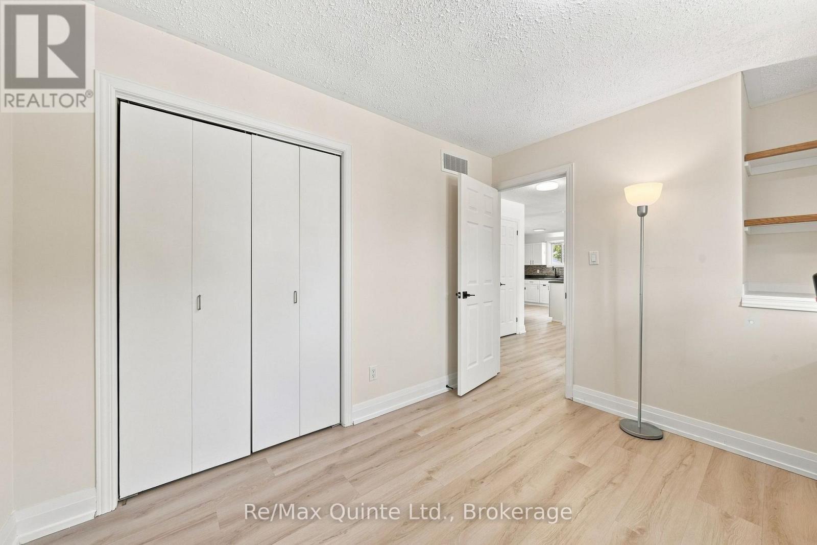 54 Bentinck Street, Quinte West, Ontario  K8V 4E3 - Photo 30 - X13661238