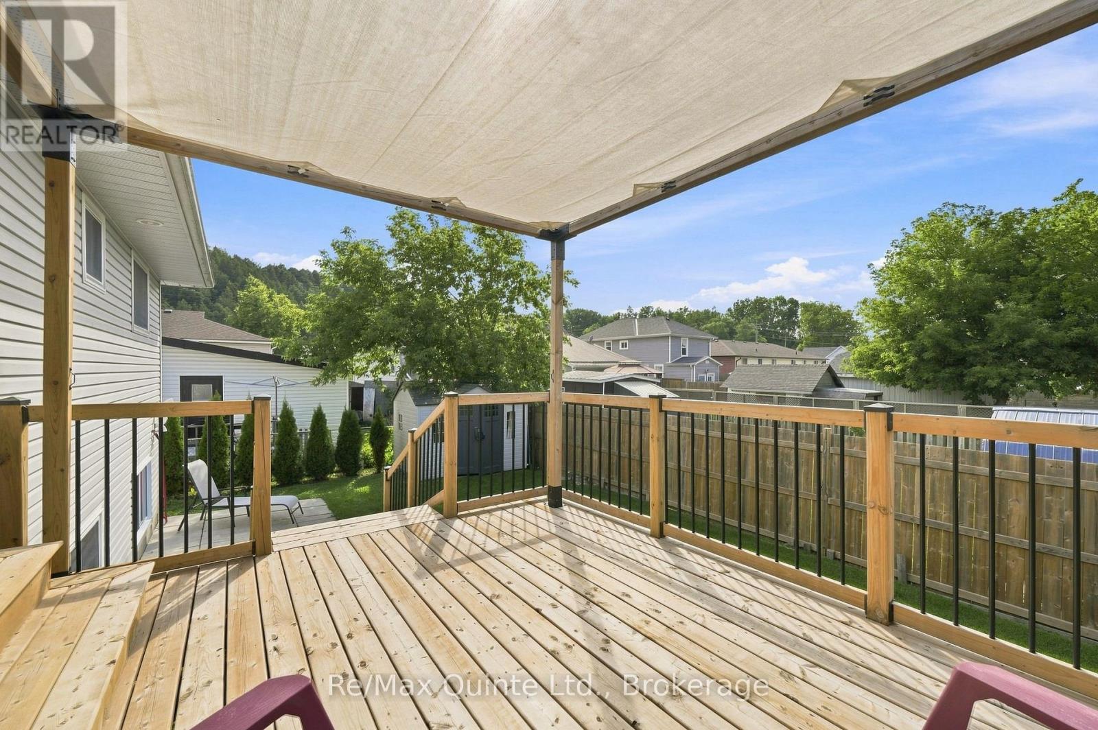 54 Bentinck Street, Quinte West, Ontario  K8V 4E3 - Photo 44 - X13661238