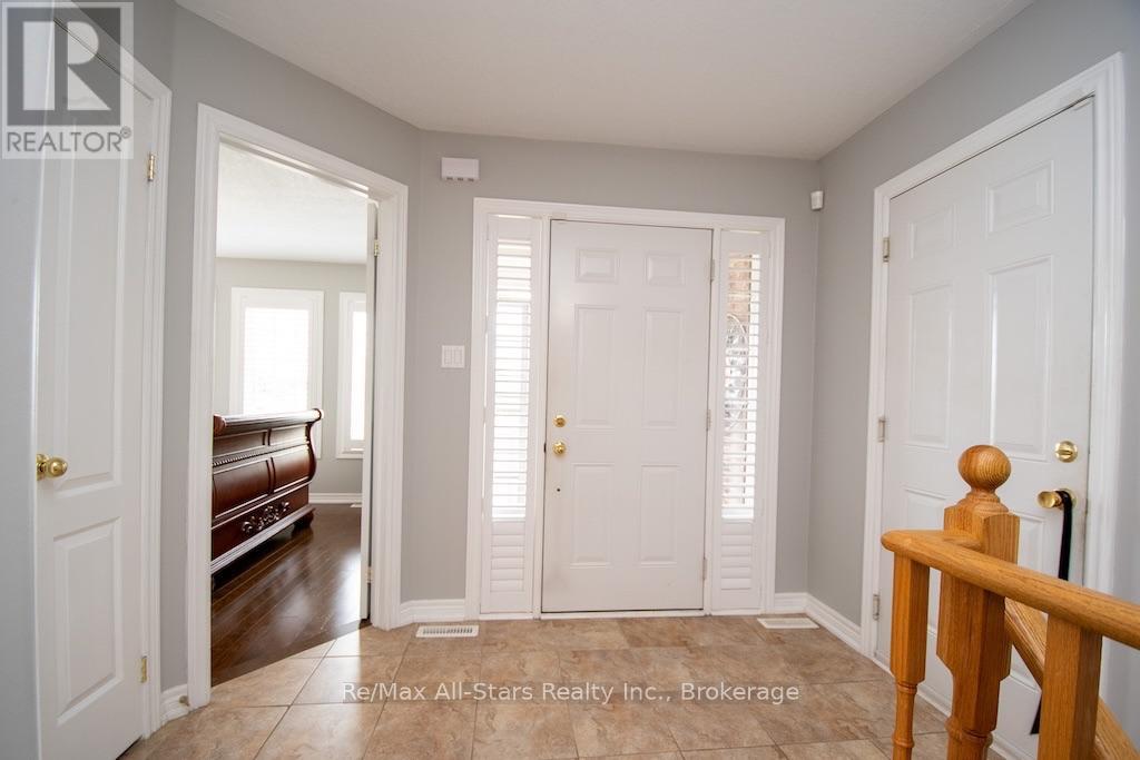 37 Sweetnam Drive, Kawartha Lakes, Ontario  K9V 0A7 - Photo 3 - X13661284