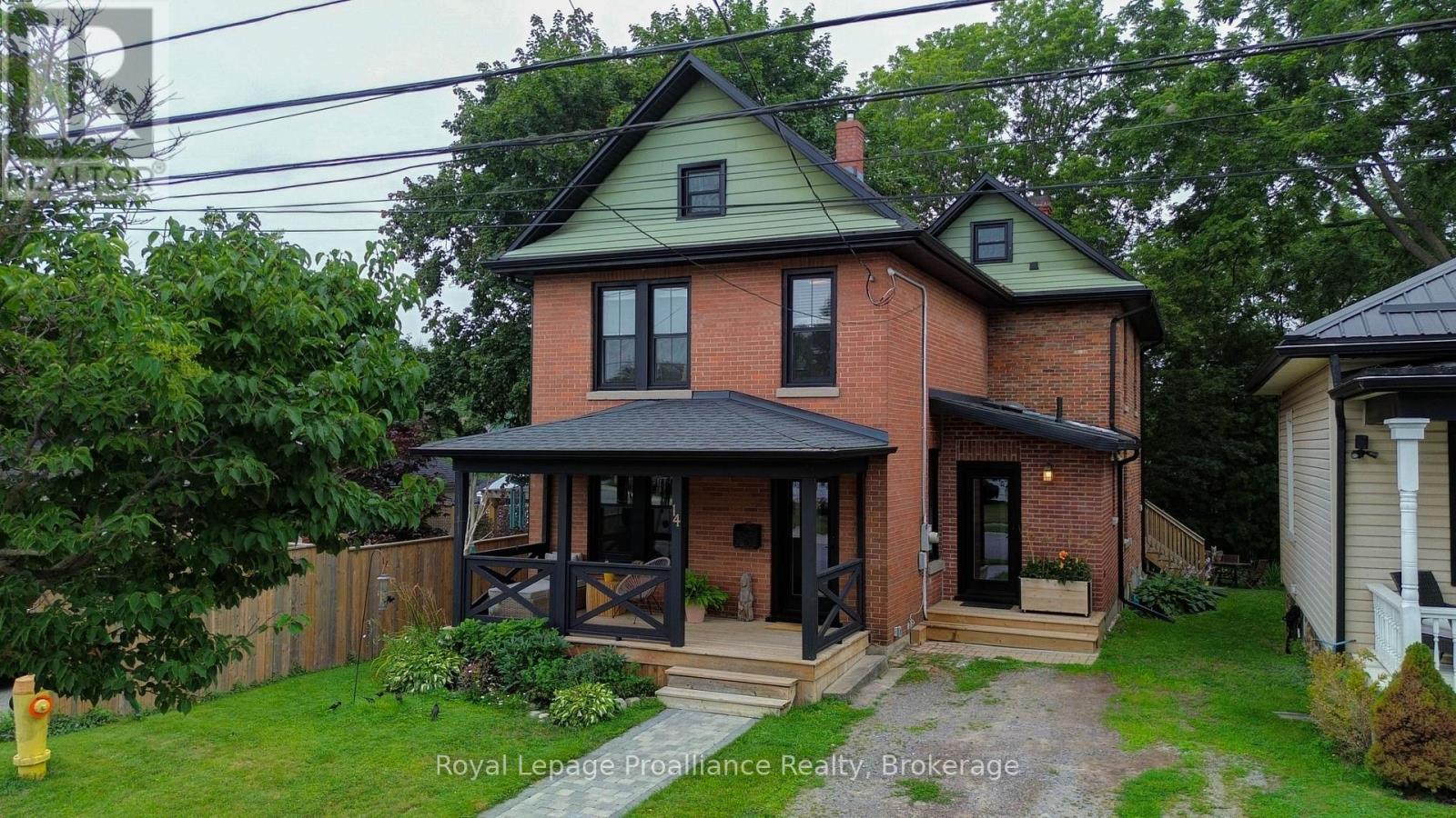 14 WARD STREET, Port Hope, Ontario