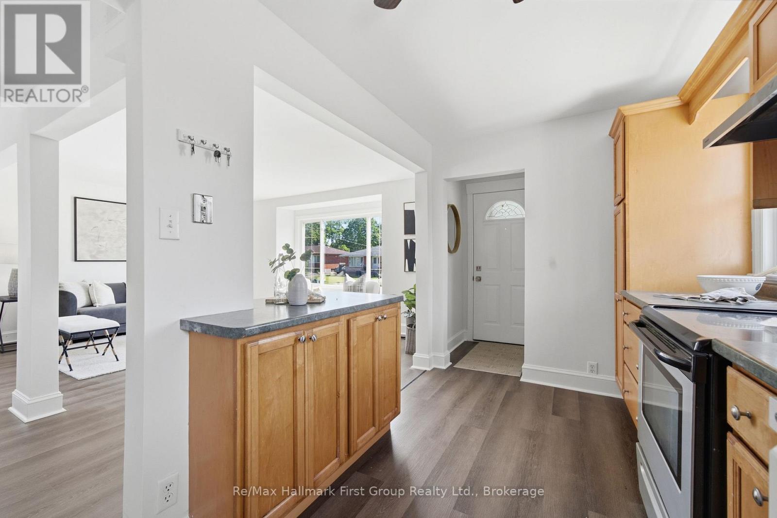 573 Sinclair Street, Cobourg, Ontario  K9A 2Y8 - Photo 5 - X13661378