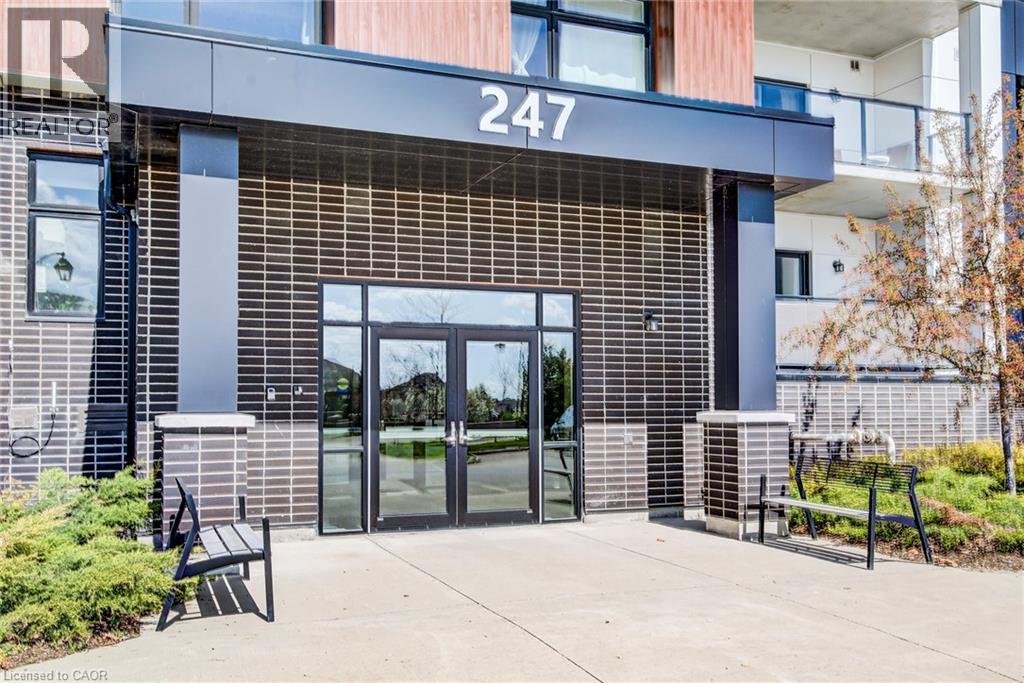 247 Grey Silo Road Unit# 403, Waterloo, Ontario  N2K 0G7 - Photo 6 - 40829109