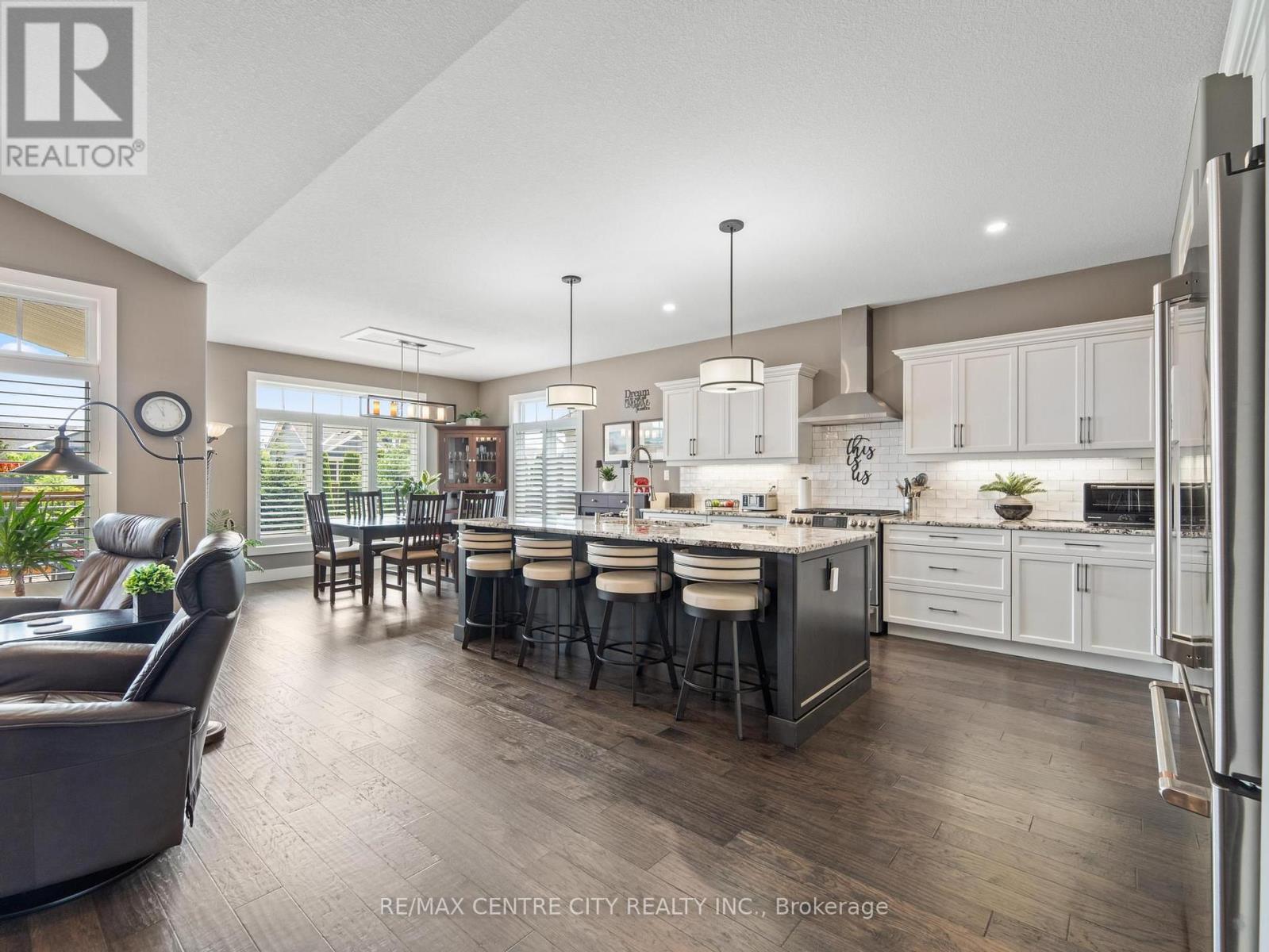 38 Erin Place, Lambton Shores, Ontario  N0M 1T0 - Photo 17 - X13661376