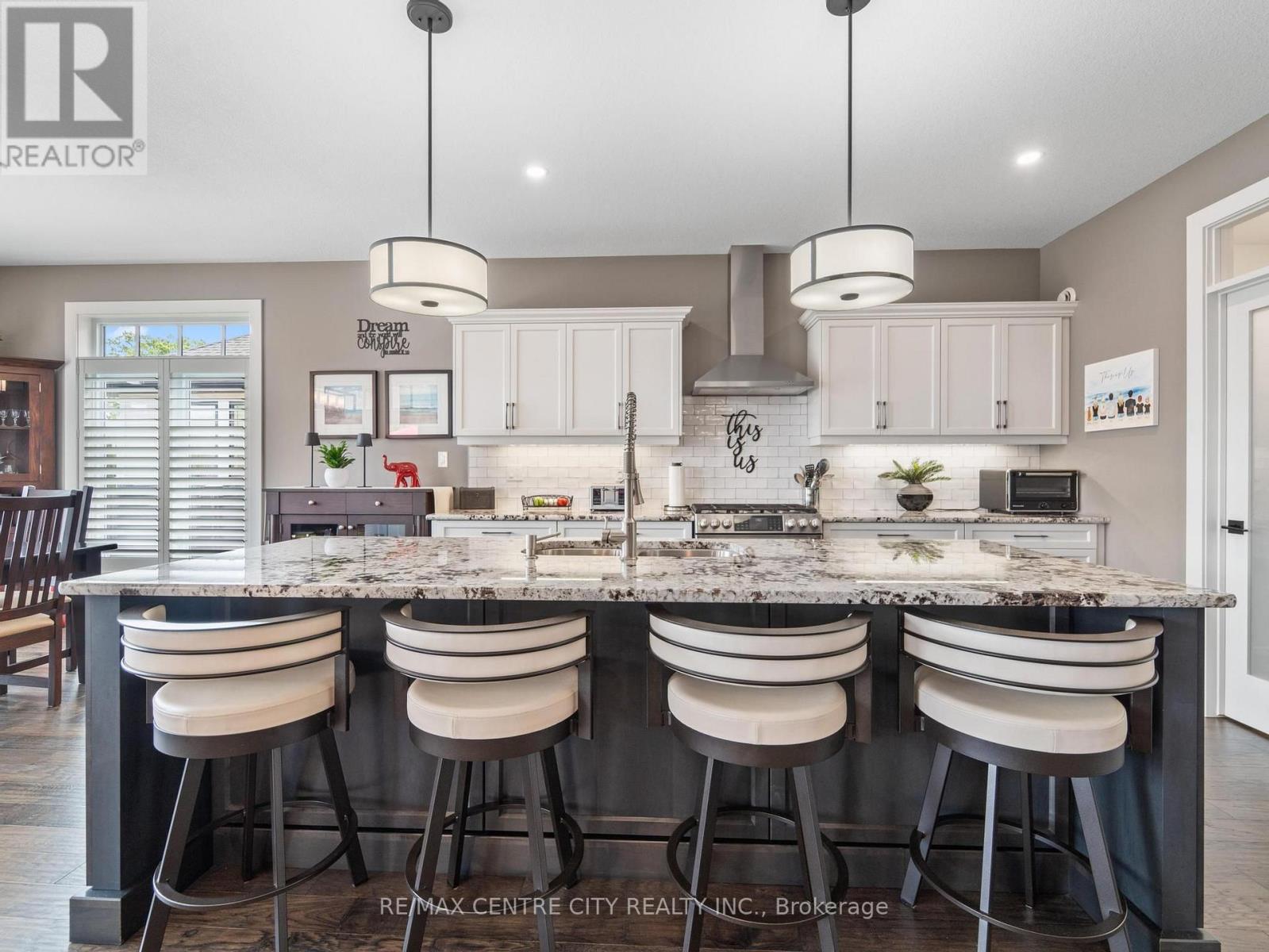 38 Erin Place, Lambton Shores, Ontario  N0M 1T0 - Photo 18 - X13661376
