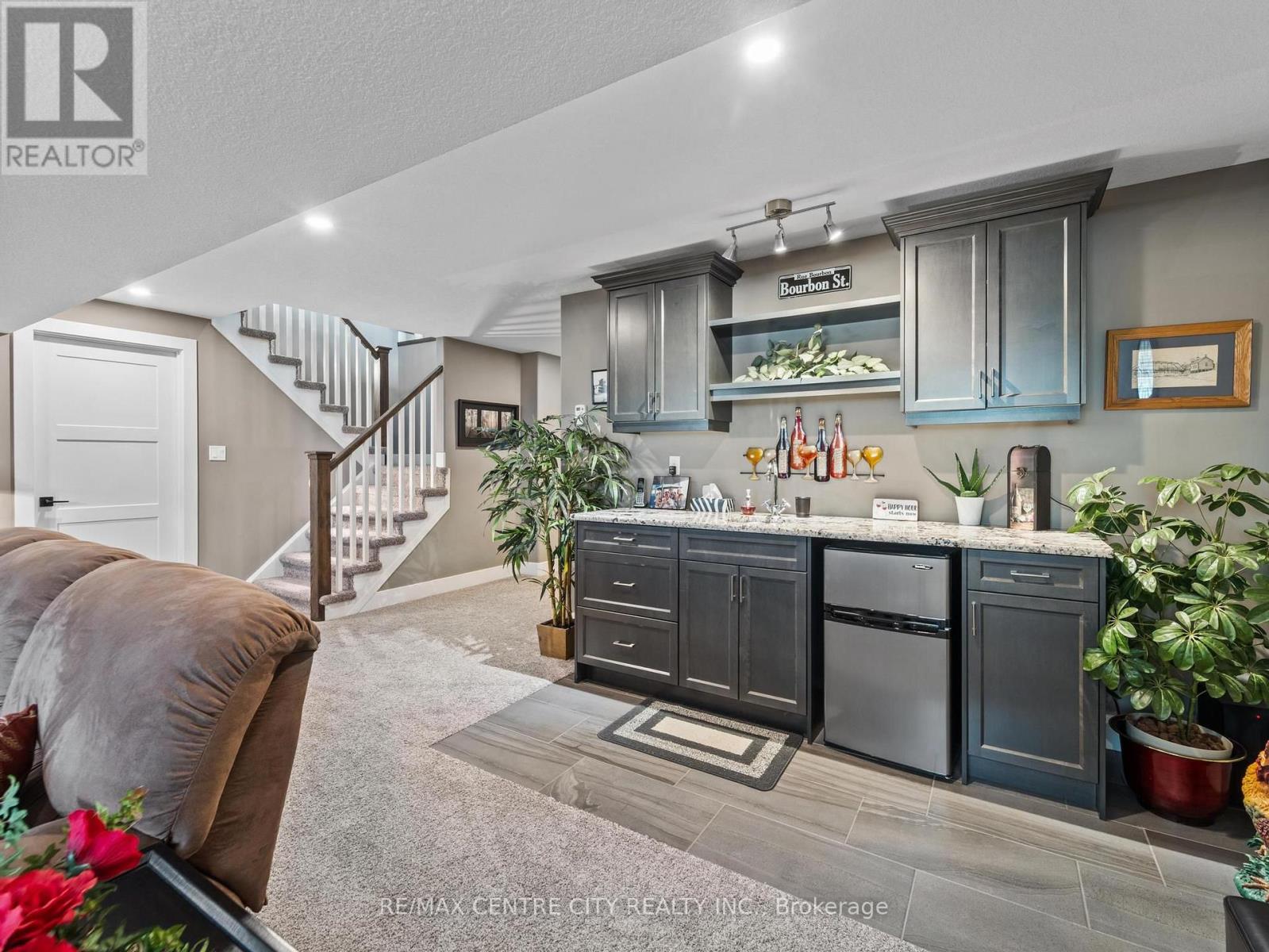 38 Erin Place, Lambton Shores, Ontario  N0M 1T0 - Photo 36 - X13661376