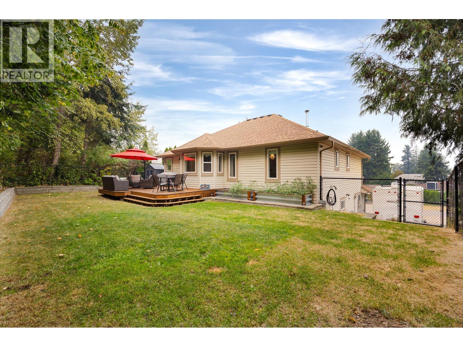 1690 16 Avenue SE, Salmon Arm, British Columbia  V1E 2M7 - Photo 48 - 10397248