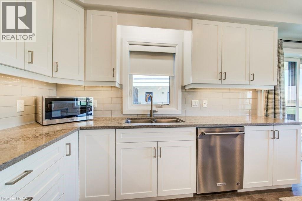 247 Grey Silo Road Unit# 403, Waterloo, Ontario  N2K 0G7 - Photo 19 - 40829109