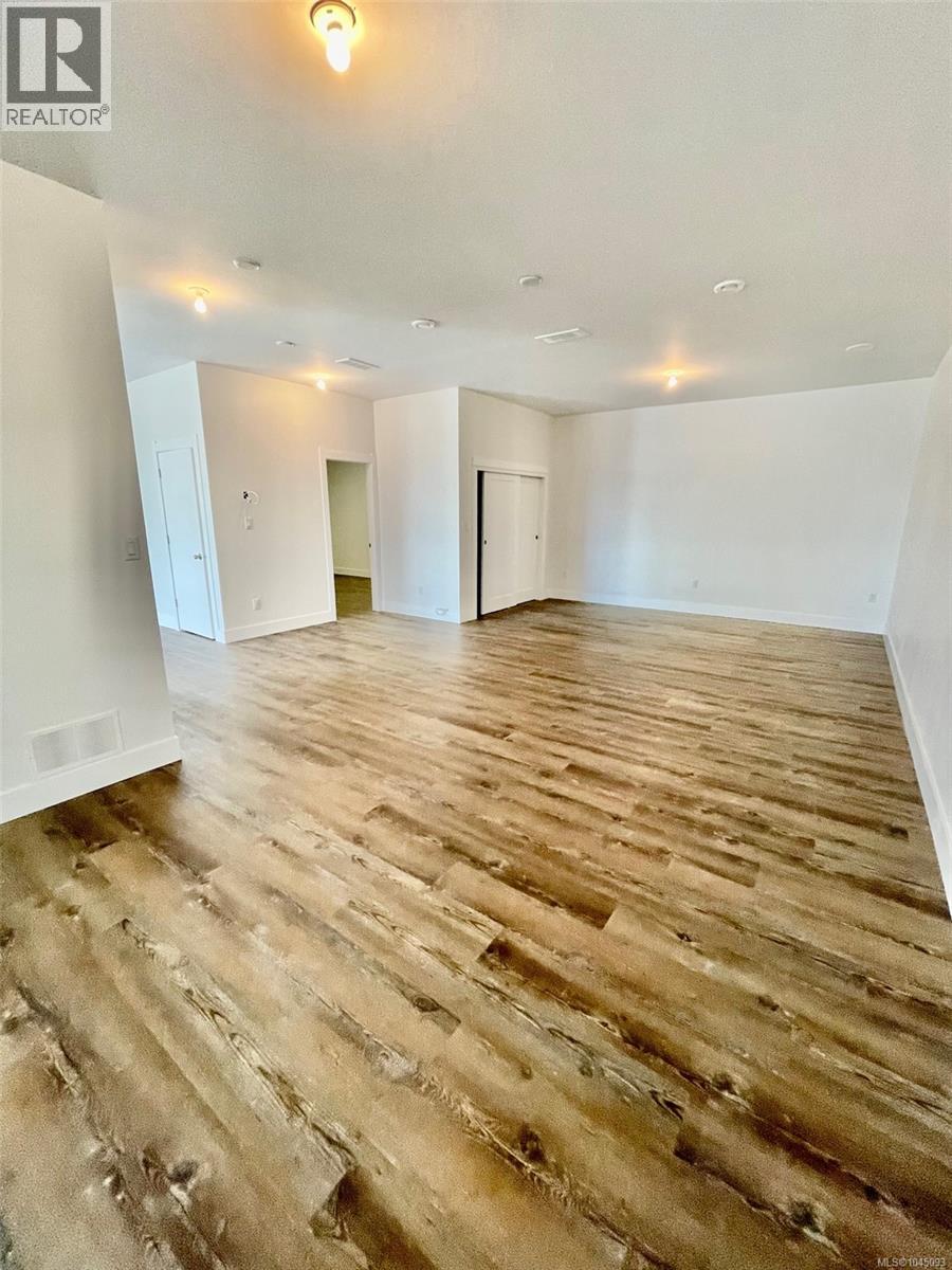4 416 Garbally Rd, Victoria, British Columbia  V8T 2K1 - Photo 12 - 1045093