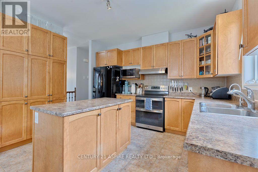 12 Bedard Boulevard, Petawawa, Ontario  K8H 0B7 - Photo 13 - X13661354