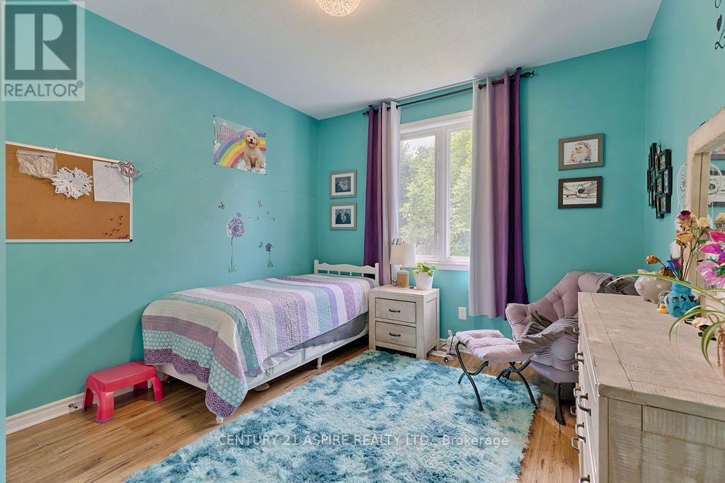 12 Bedard Boulevard, Petawawa, Ontario  K8H 0B7 - Photo 17 - X13661354