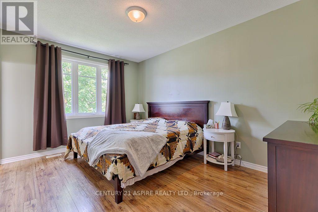 12 Bedard Boulevard, Petawawa, Ontario  K8H 0B7 - Photo 18 - X13661354