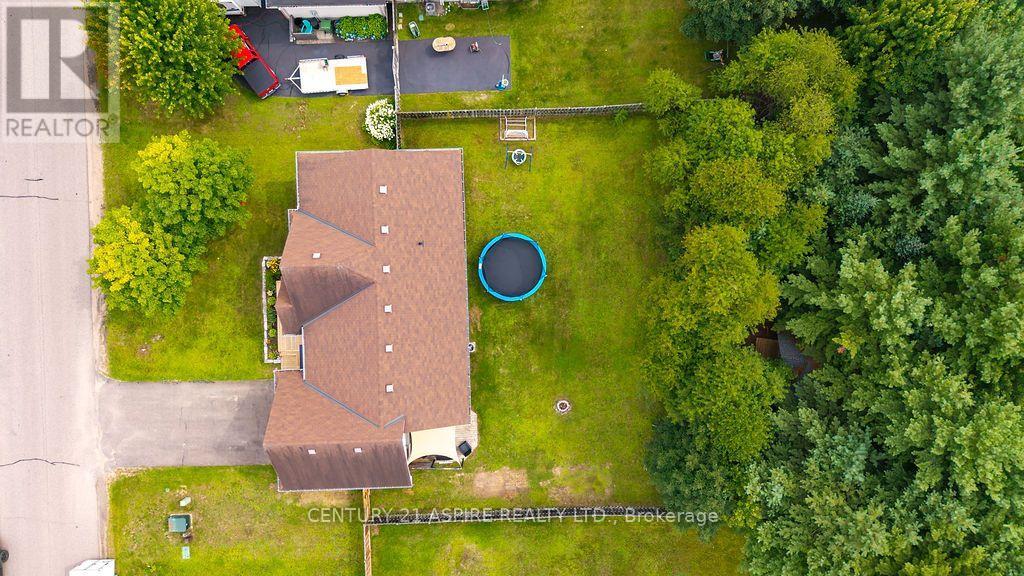 12 Bedard Boulevard, Petawawa, Ontario  K8H 0B7 - Photo 39 - X13661354