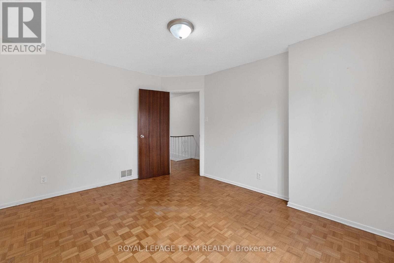 274 Breezehill Avenue S, Ottawa, Ontario  K1Y 2J3 - Photo 21 - X13661150