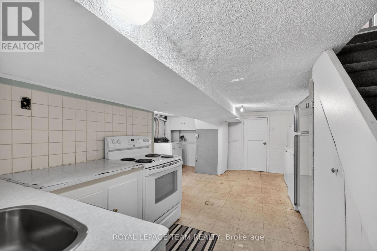 274 Breezehill Avenue S, Ottawa, Ontario  K1Y 2J3 - Photo 28 - X13661150