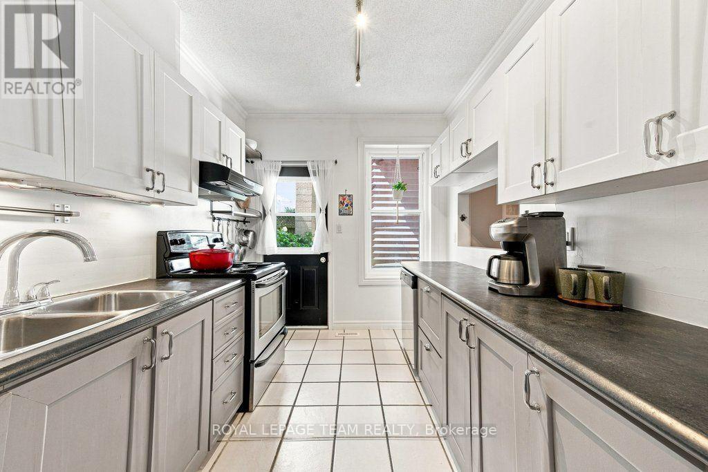 366 Arlington Avenue, Ottawa, Ontario  K1R 6Z3 - Photo 16 - X13661318