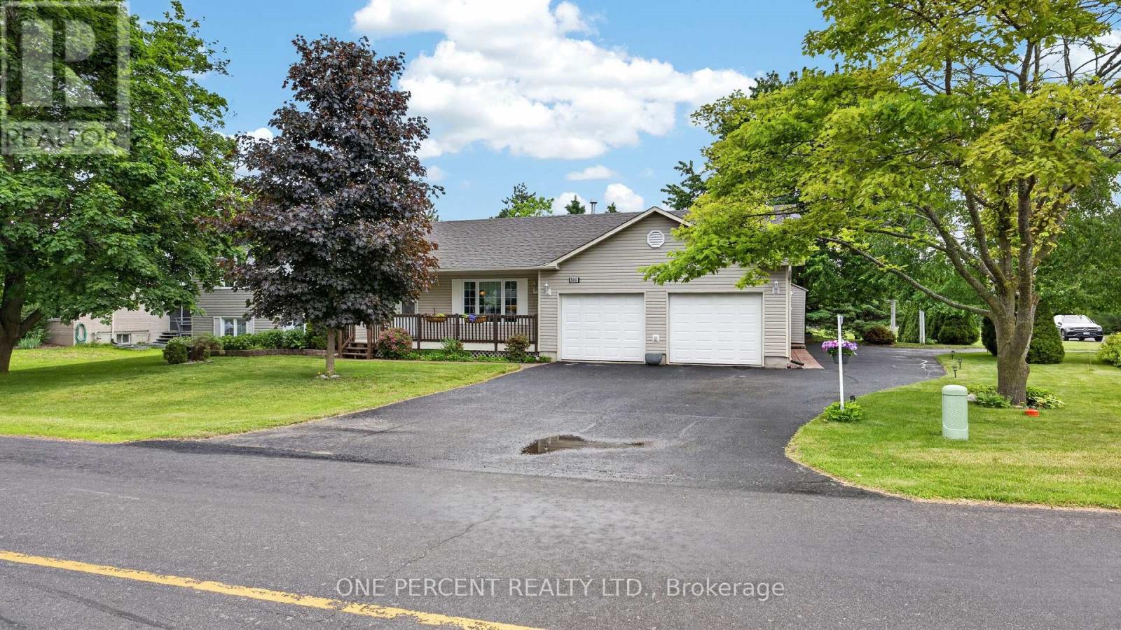 3061 BRIDGE STREET, North Dundas, Ontario