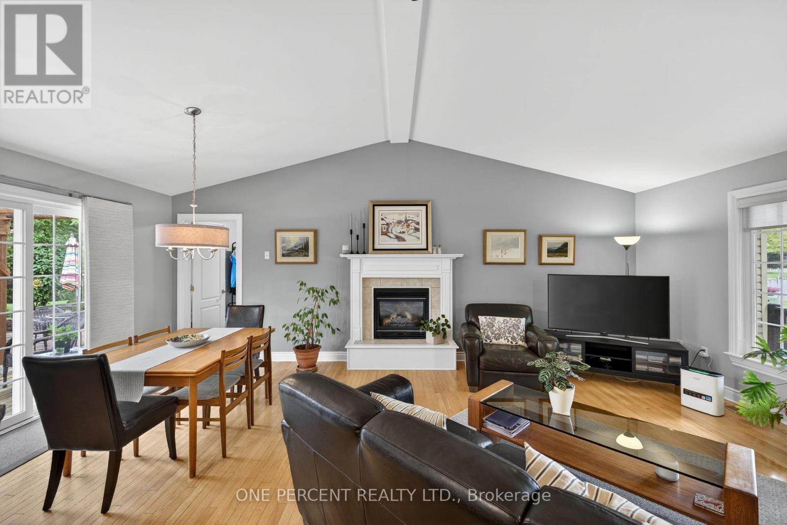 3061 Bridge Street, North Dundas, Ontario  K0E 1W0 - Photo 3 - X13661324