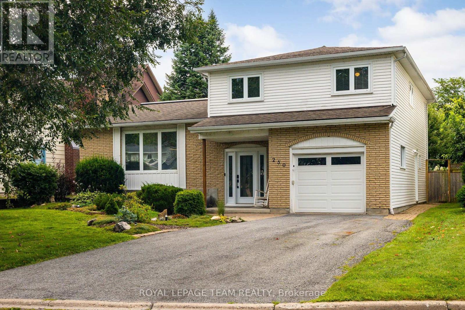 230 LINCOLN HEIGHTS ROAD, Ottawa, Ontario