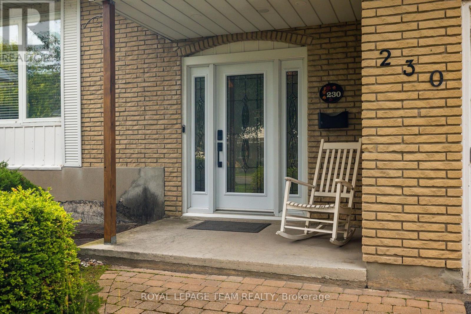 230 Lincoln Heights Road, Ottawa, Ontario  K2B 8A8 - Photo 3 - X13661388
