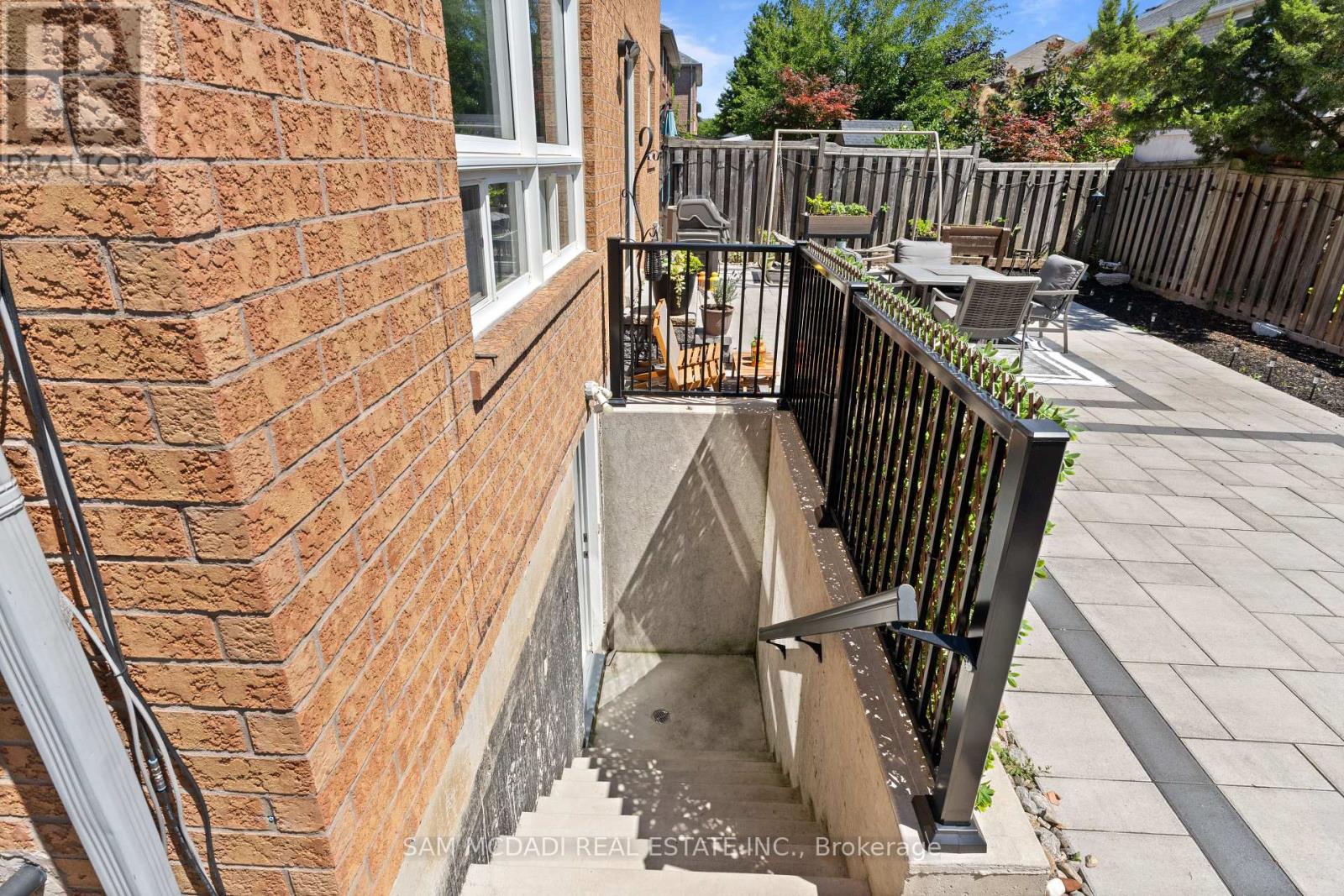 Bsmt - 1220 Field Drive, Milton, Ontario  L9T 6G4 - Photo 2 - W13660032