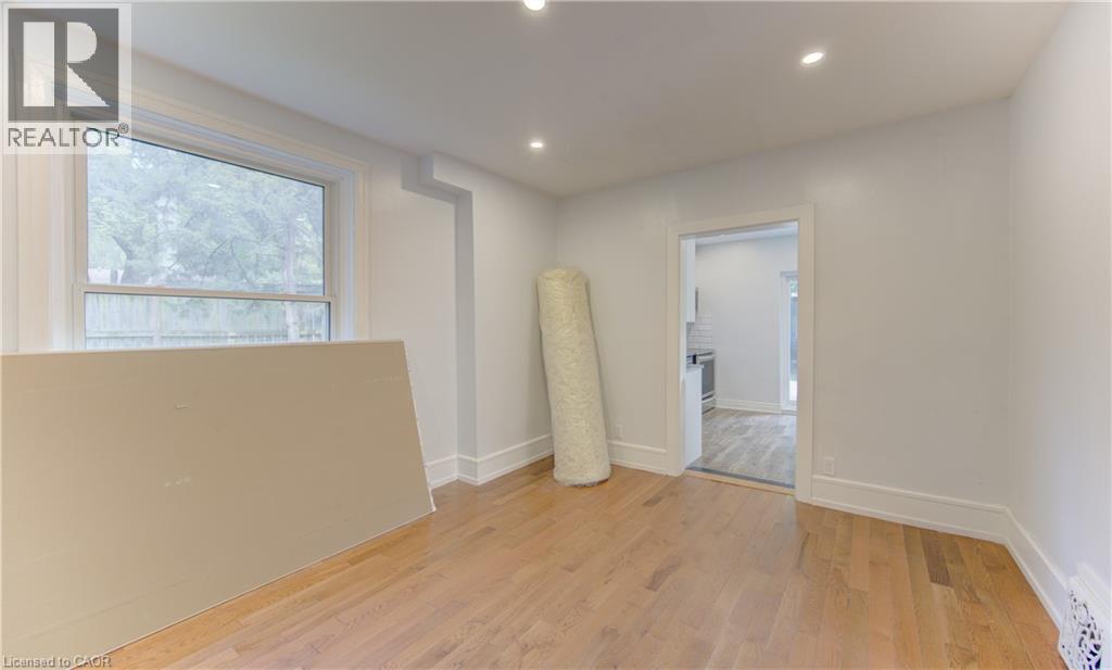 69 Hungerford Road, Cambridge, Ontario  N3C 2P7 - Photo 9 - 40854876