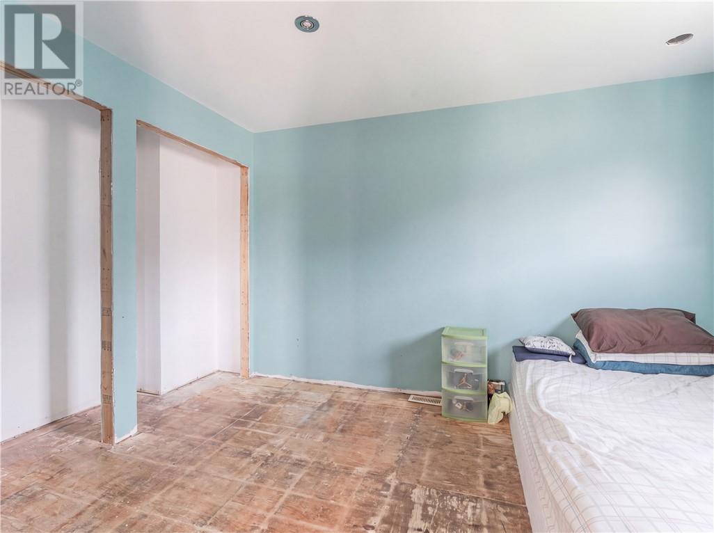 933 E Highway 17, Wahnapitae, Ontario  P0M 1H0 - Photo 13 - 2129744