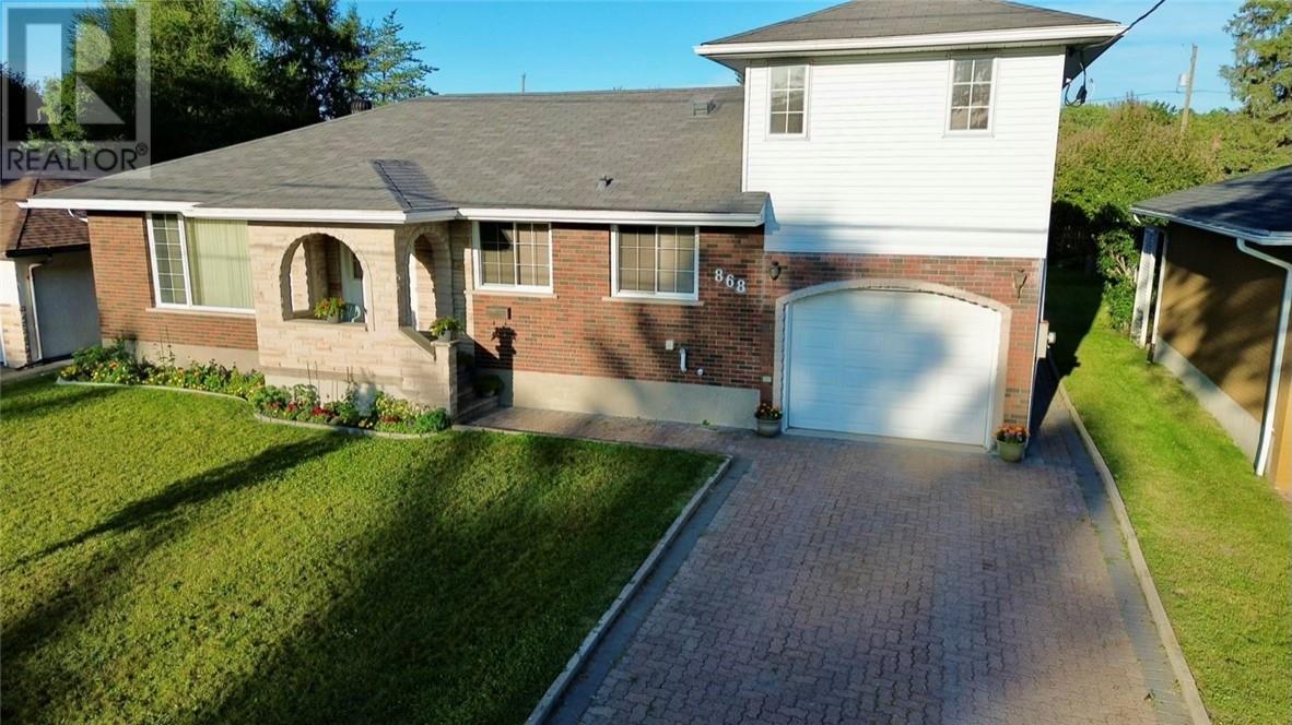868 Westmount Avenue, Sudbury, Ontario  P3A 1C4 - Photo 1 - 2129739