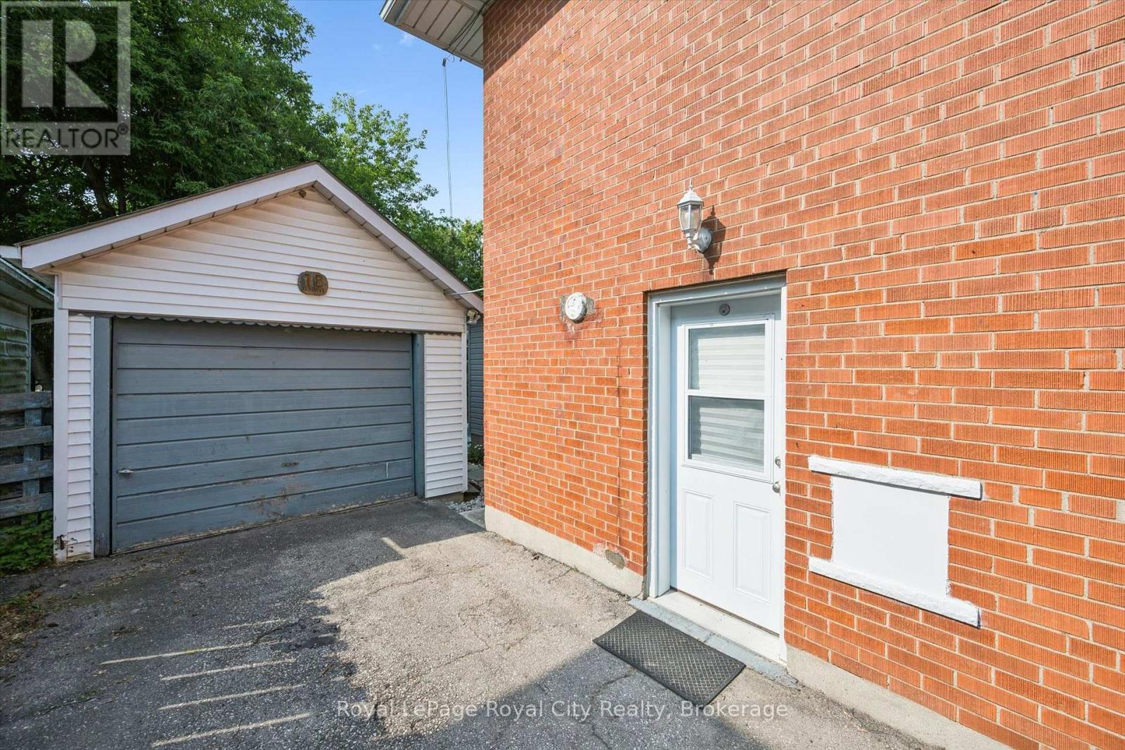 18 June Avenue, Guelph, Ontario  N1H 1H6 - Photo 35 - X13661342